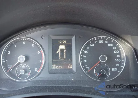 2011 Volkswagen Eos Komfort from USA, damaged, VIN WVWBW7AH9BV003389